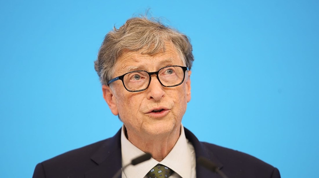 بيل جيتس، مايكروسوفت، مؤسسة بيل وميليندا جيتس، تكنولوجيا، عمل خيري، رائد أعمال، ويندوز، ثورة رقمية، قصة نجاح. اكتشف قصة بيل جيتس،